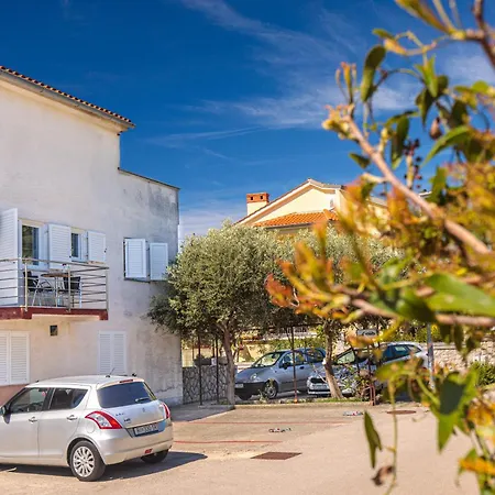 Apartament Sara